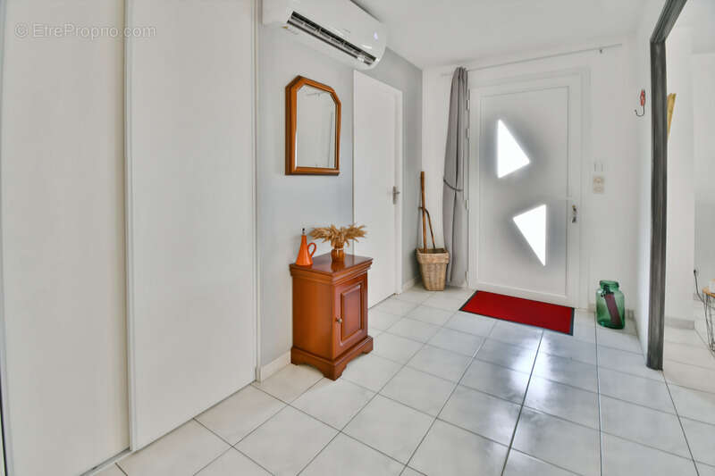 Maison à TONNAY-BOUTONNE