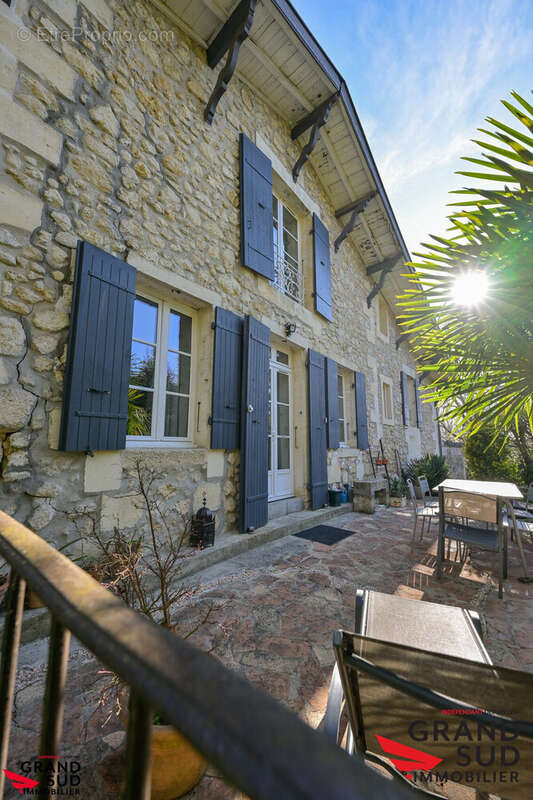 Maison à ARTIGUES-PRES-BORDEAUX