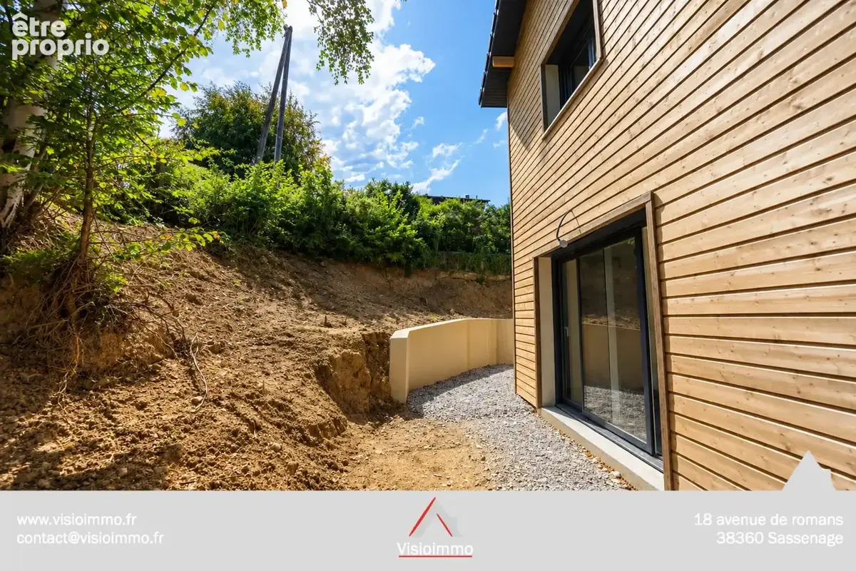 Villa T5 neuve   RE 2020   Faible consommation - St Nizier - photo 4