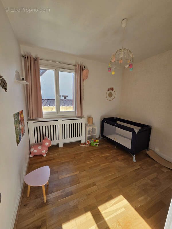 Maison à SAVIGNY-SUR-ORGE