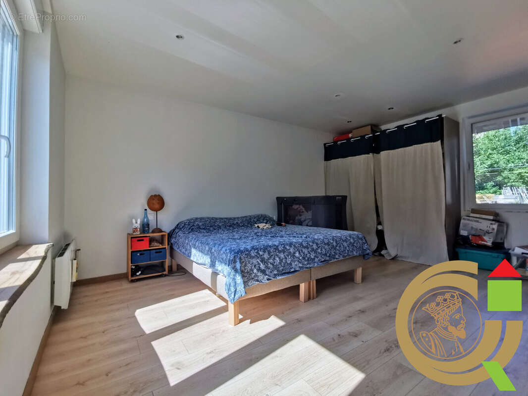 Maison à HOUVIN-HOUVIGNEUL