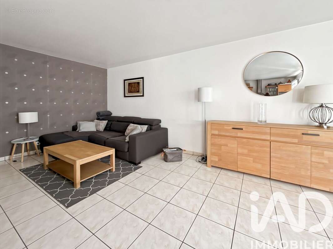 Photo 3 - Appartement à CHOISY-LE-ROI