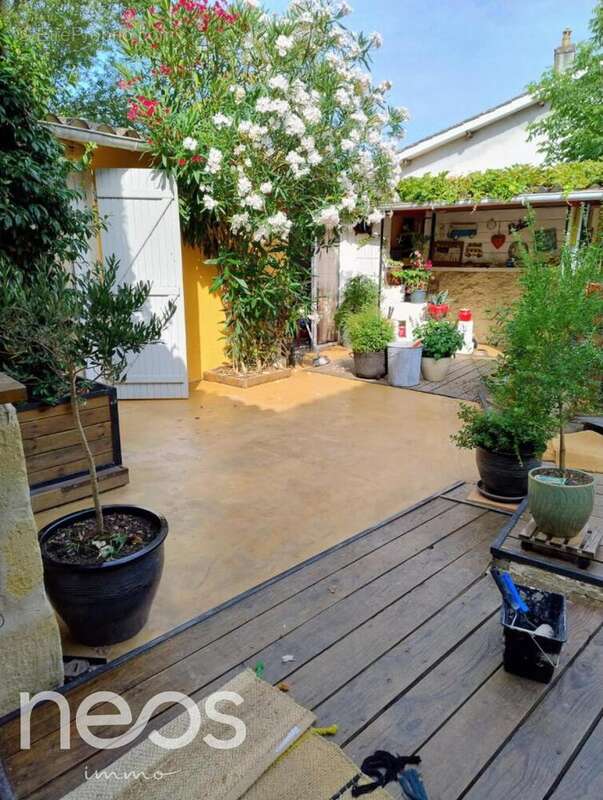 Maison 100 m² à Preignac  - photo 10