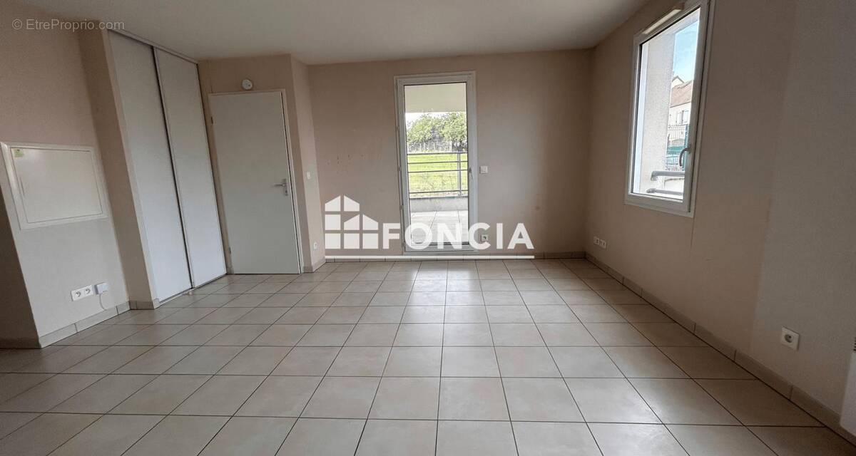 Appartement à DREUIL-LES-AMIENS