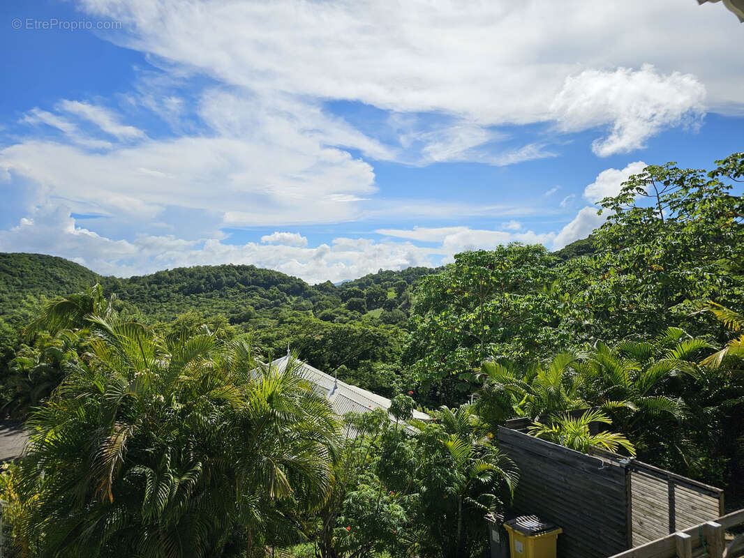 Maison à LES TROIS-ILETS