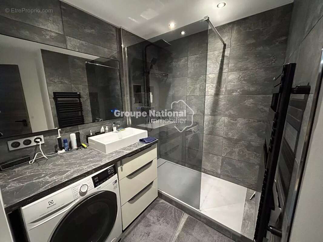 Appartement à SALON-DE-PROVENCE