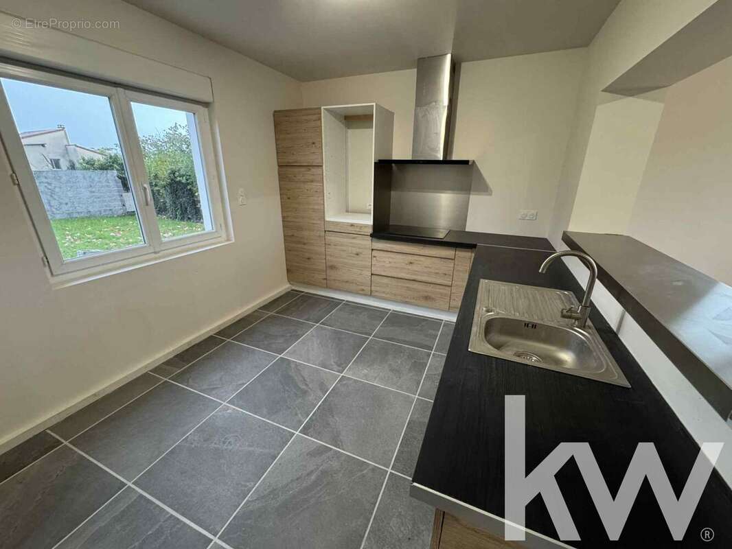 Maison à PONT-DU-CHATEAU