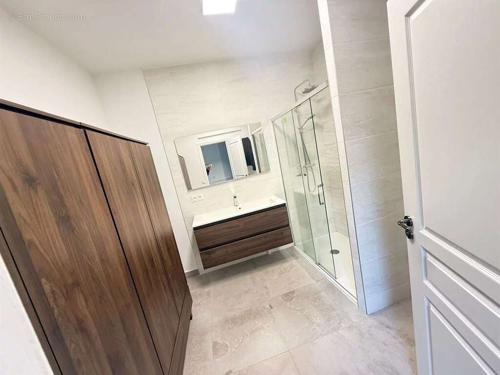 Appartement à CHAVILLE