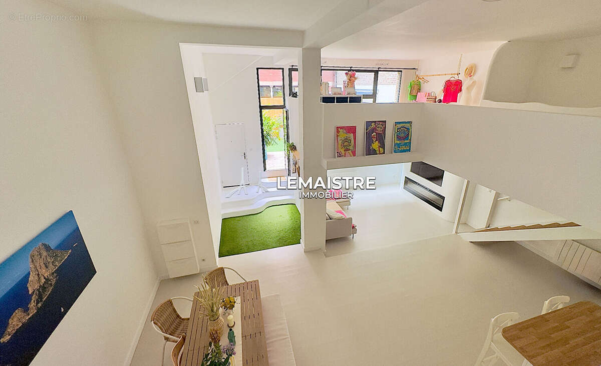 LE HAVRE CENTRE VILLE Vente Appartement esprit loft avec terrasse 150 m² 3 chambres - photo 9