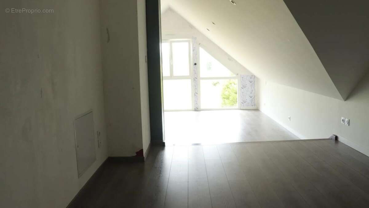 Maison de 5 pièces de 132 m² à La Chenalotte - photo 13