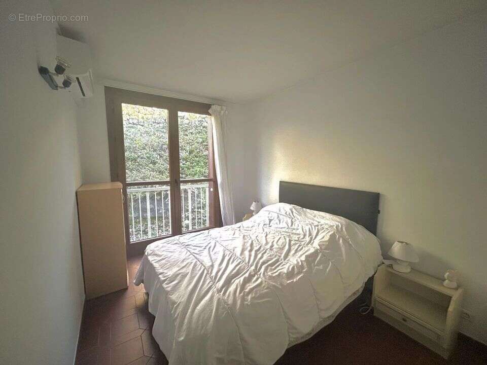 Appartement à GREOUX-LES-BAINS
