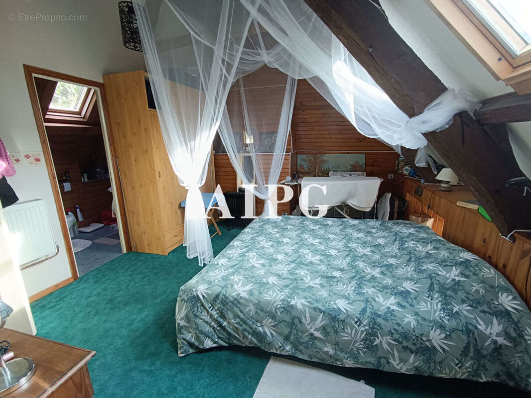 Maison à MUR-DE-BRETAGNE