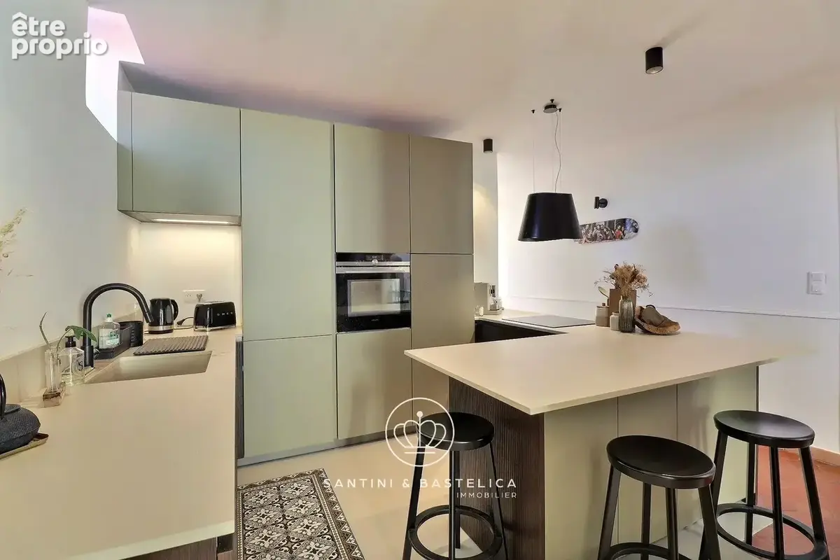 Elégant appartement F3 à vendre à Ajaccio Centre - photo 4