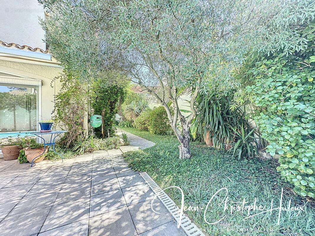 Maison à BOUILLARGUES