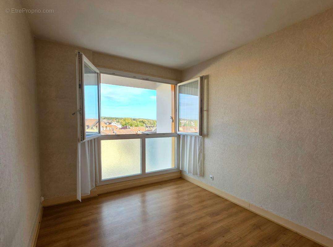 Appartement à ARPAJON