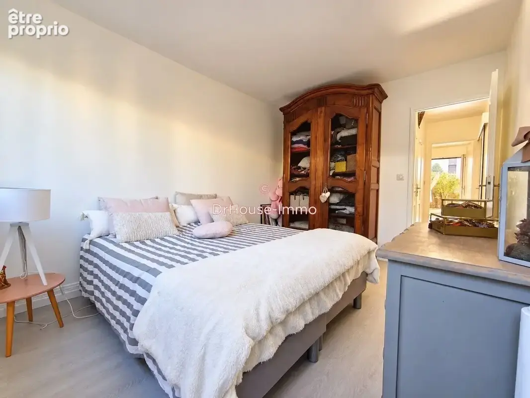 Appartement 3 pièces 68 m² à vendre à Chilly-Mazarin (91380) - photo 17