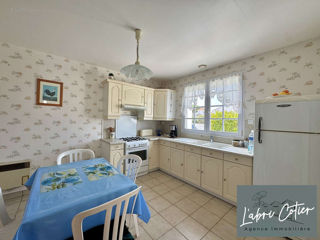Maison 77 m² à Saint-Hilaire-De-Riez  - photo 4