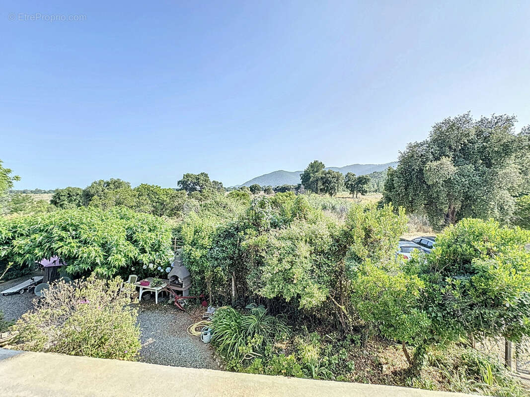 Maison PRUNELLI-DI-FIUMORBO: 5 pièces-140 m2 + Terrain 1450 m2 - photo 2