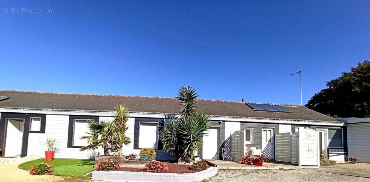 Maison à SAINT-NOLFF