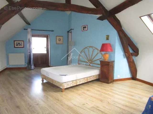 Maison à VARENNES-SUR-ALLIER