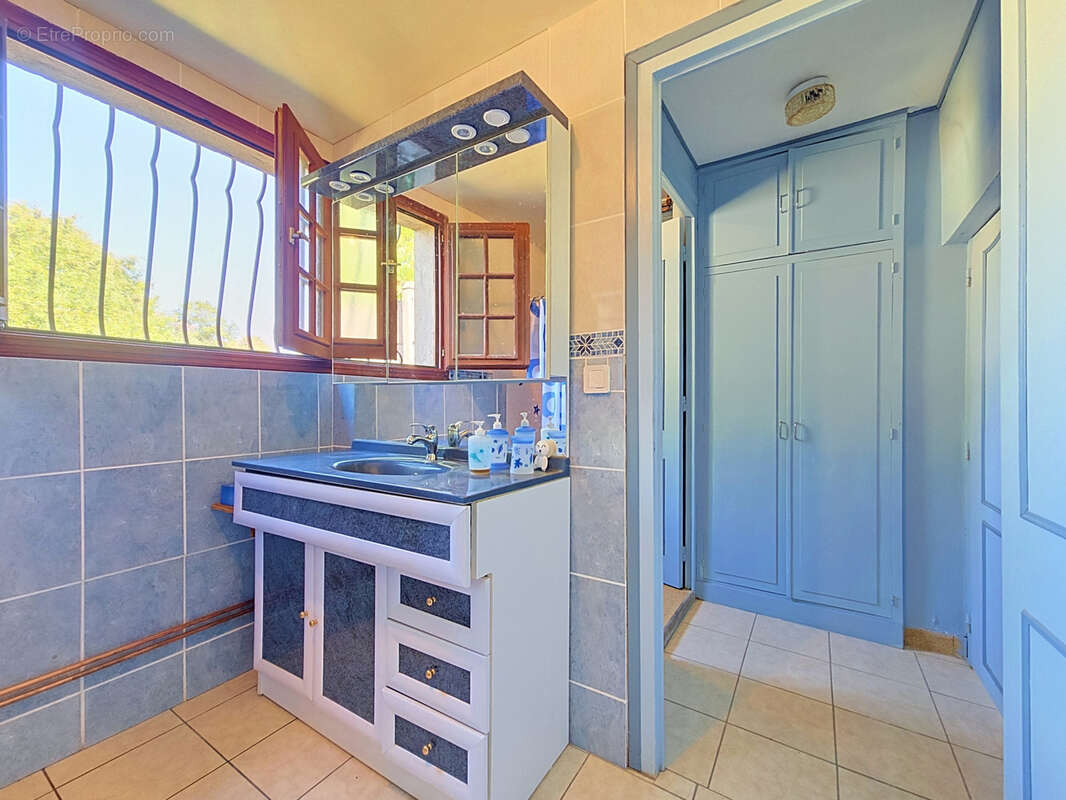 Maison dans village vigneron - photo 9