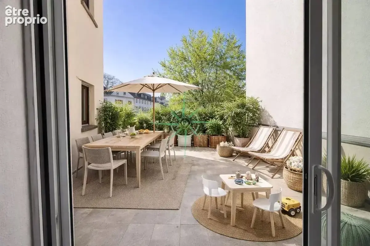 À VENDRE - Appartement 4 pièces  85 m2  Terrasse 24m2  parking et cave - photo 5