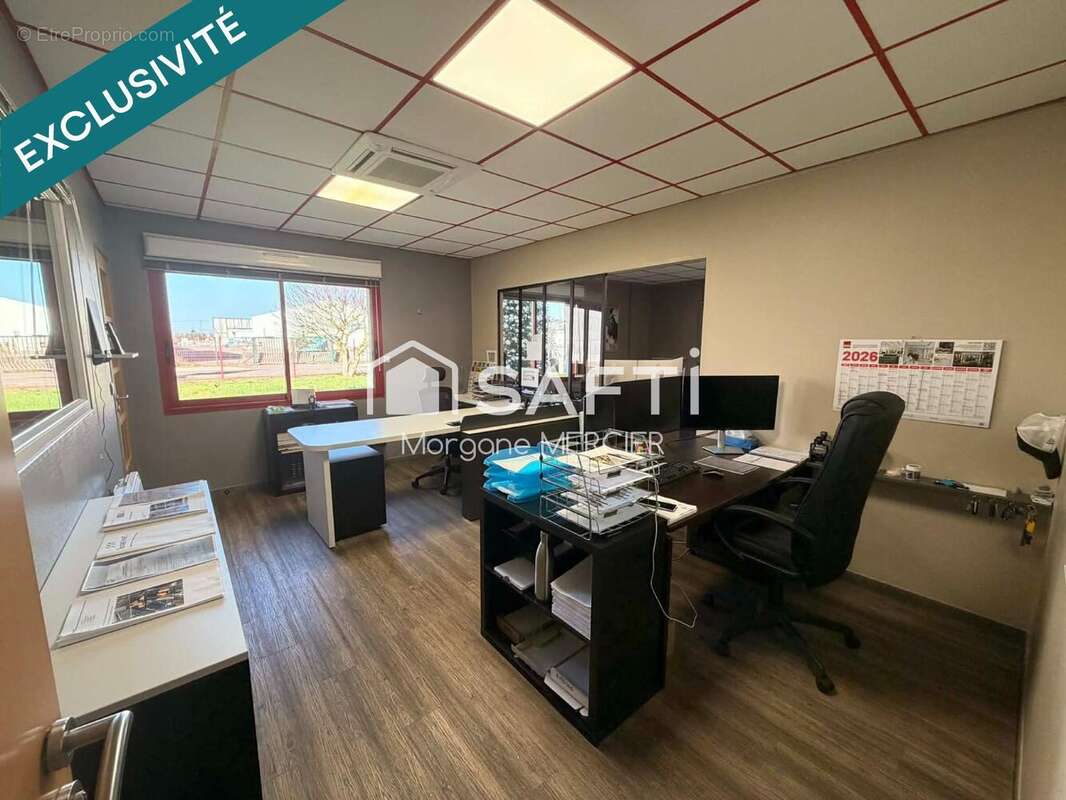 Photo 3 - Commerce à THOUARS