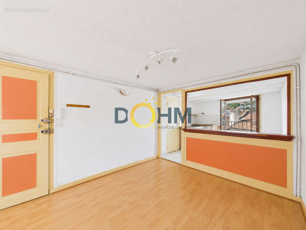 Appartement T2 46 m2 centre-ville - photo 2