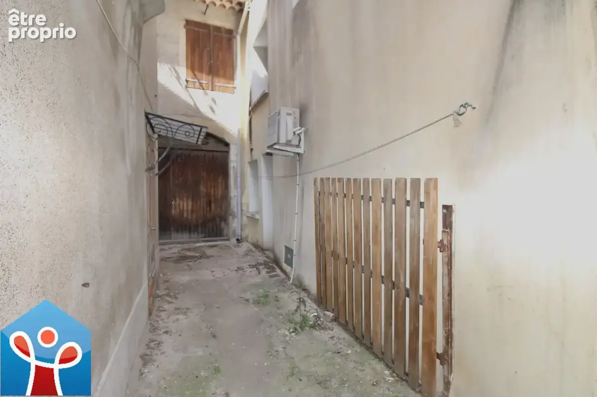 Maison de village T5 avec remise et parking - photo 14
