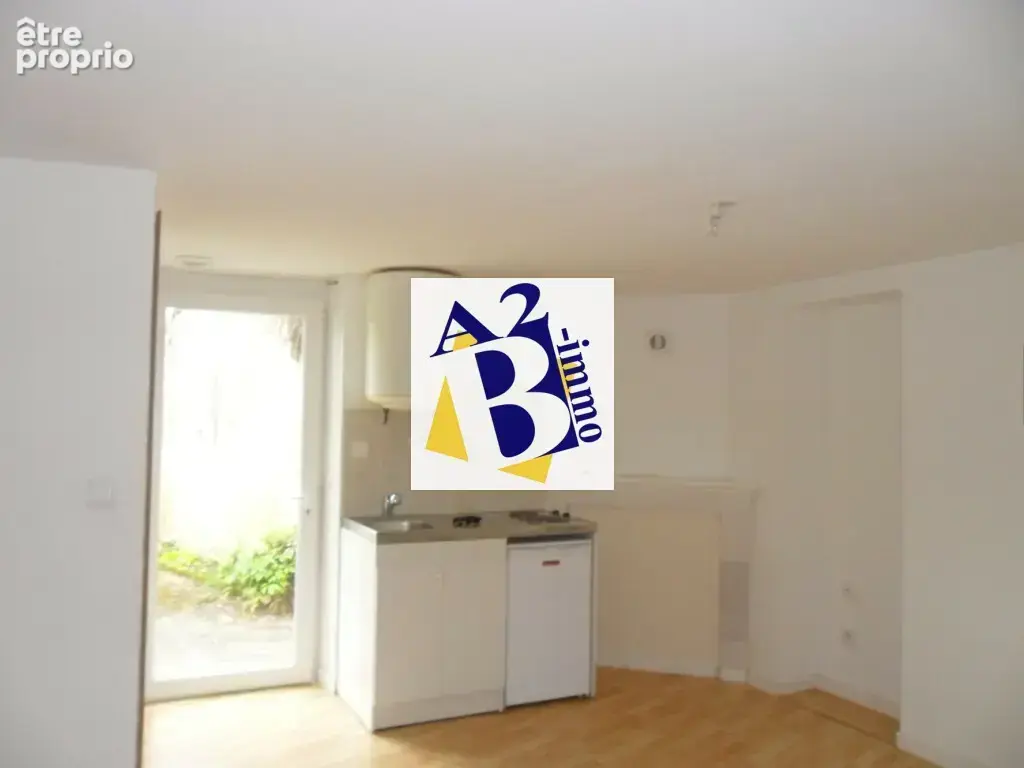 RUELLE SUR TOUVRE, immeuble de rapport, 3 lots - photo 10