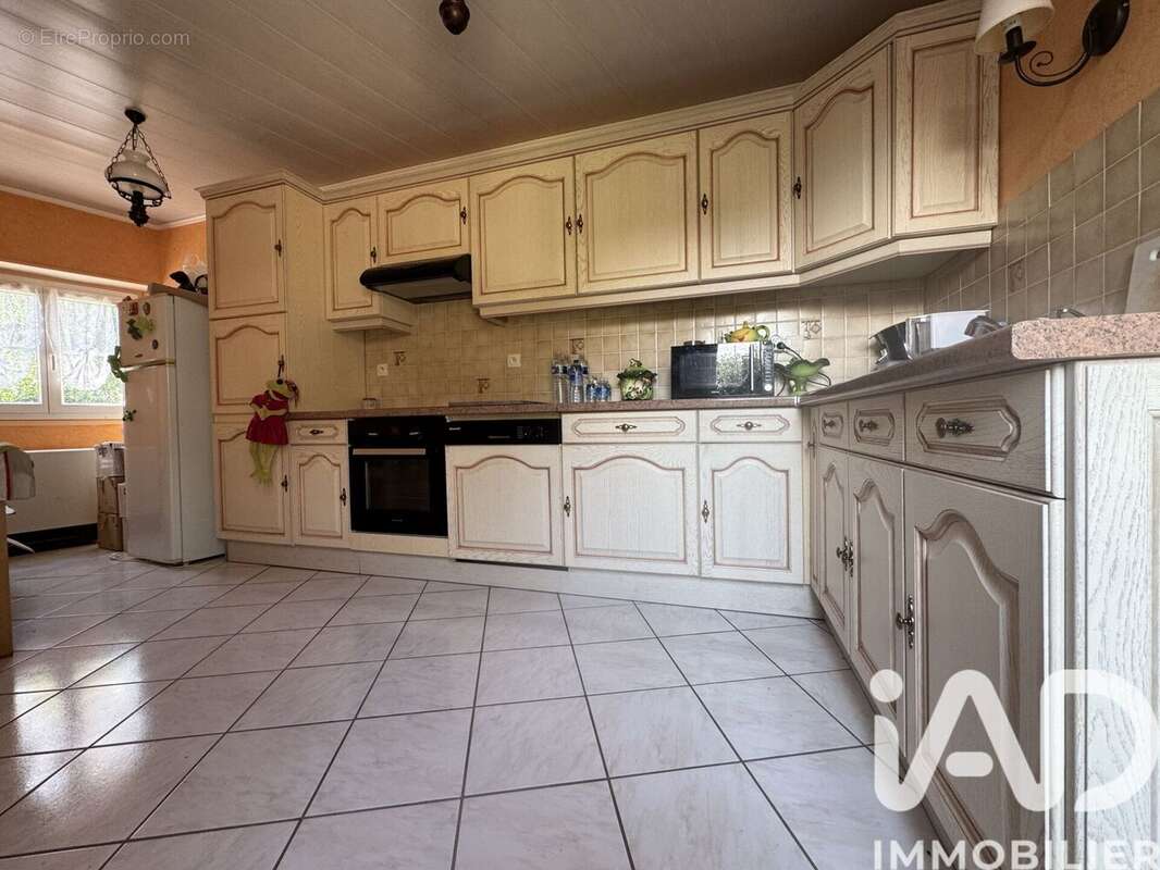 Photo 5 - Maison à LE GAULT-SAINT-DENIS