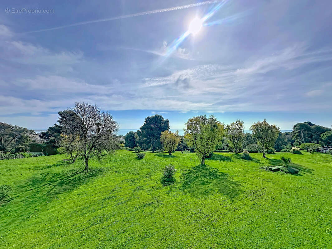 Appartement à CAGNES-SUR-MER