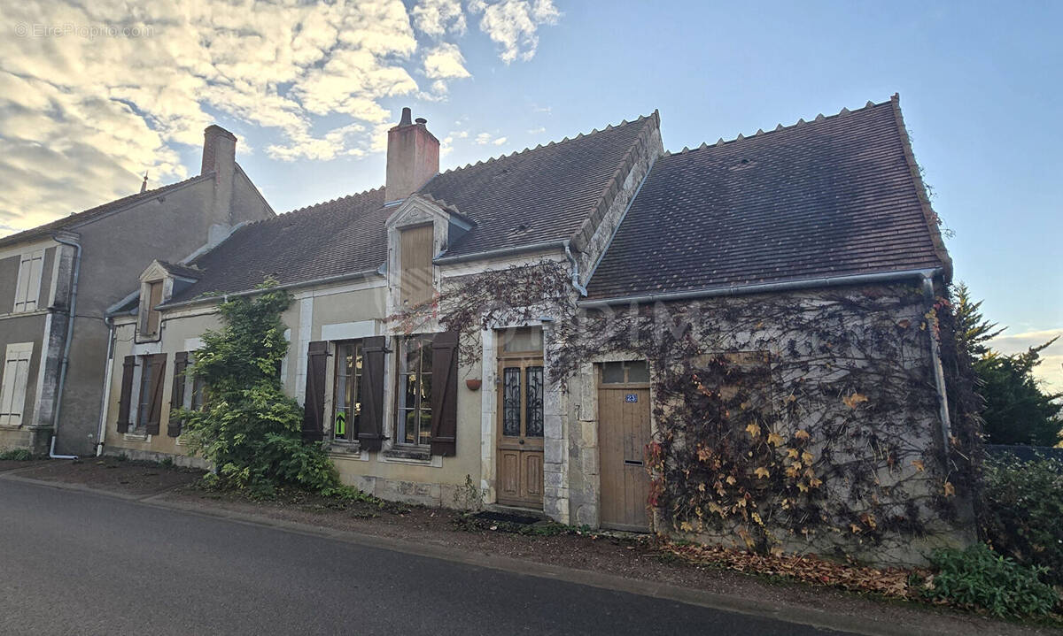 Maison à POUILLY-SUR-LOIRE
