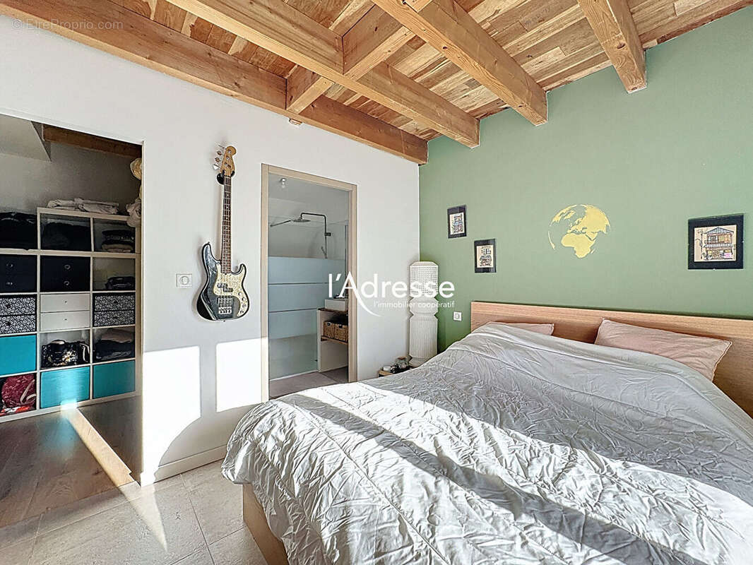 Exclusivité l'Adresse Immobilier - Tournefeuille - Maison T5 de 154m² sur un Terrain de 607m². - photo 9