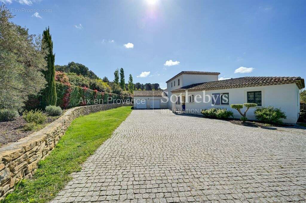 Maison à AIX-EN-PROVENCE