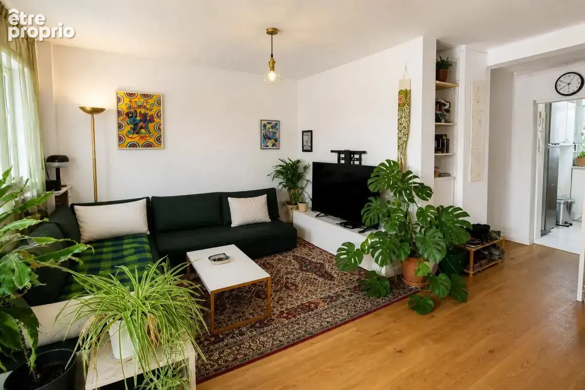Appartement à IVRY-SUR-SEINE