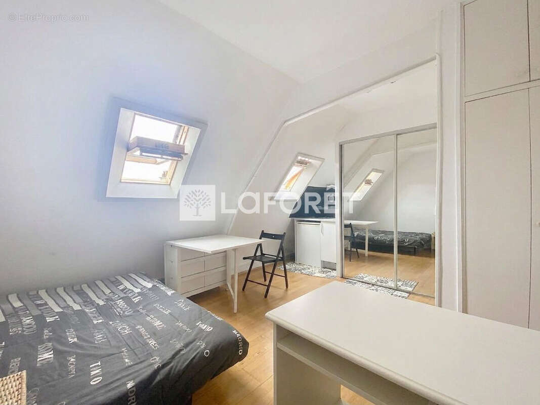 Appartement à PARIS-8E