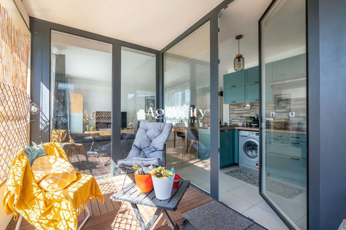 Appartement à TORCY