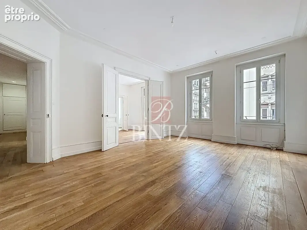 Appartement 4 pièces 103 m² à vendre à Strasbourg (67000) - photo 2