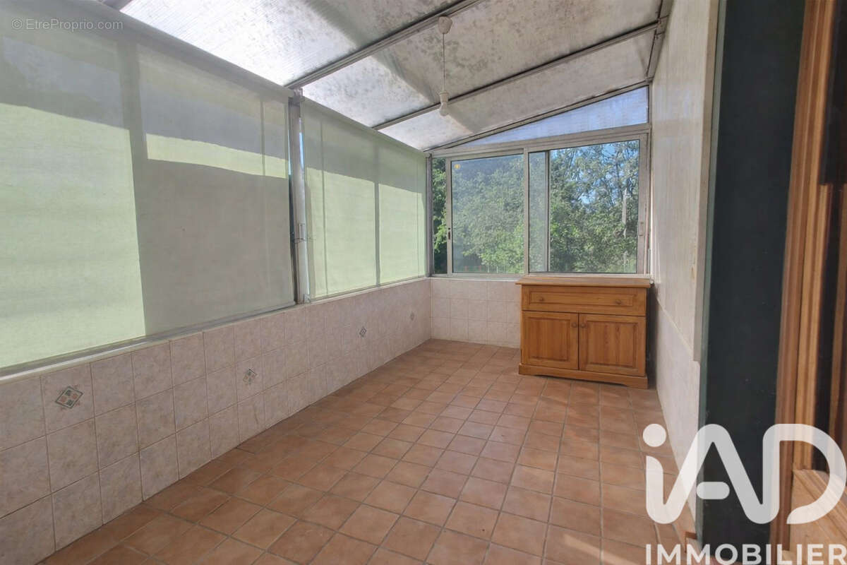 Photo 5 - Maison à TACOIGNIERES