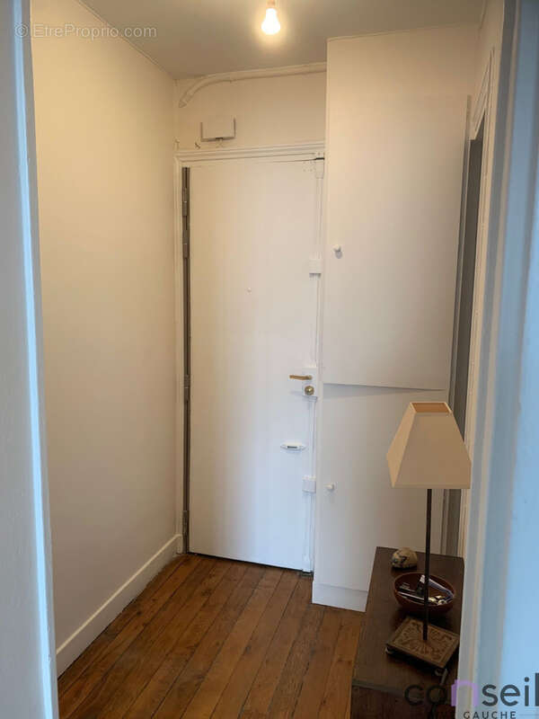 Appartement à PARIS-15E