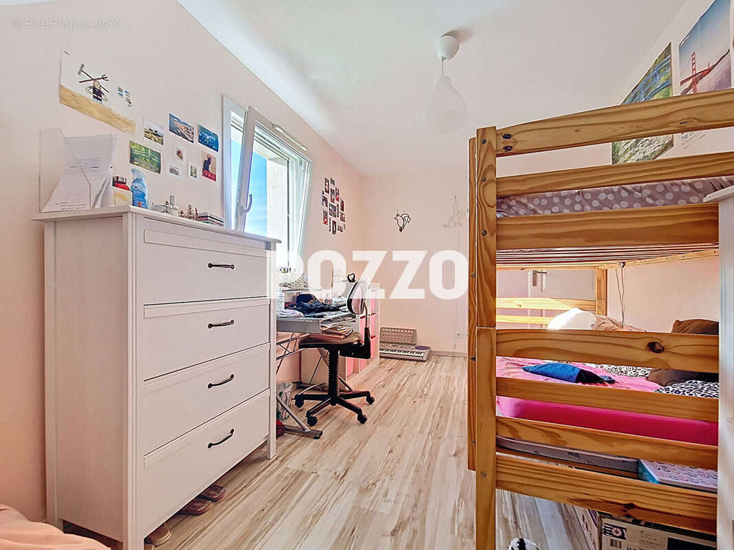 À vendre - Maison familiale à Cairon (Caen Nord) - photo 12