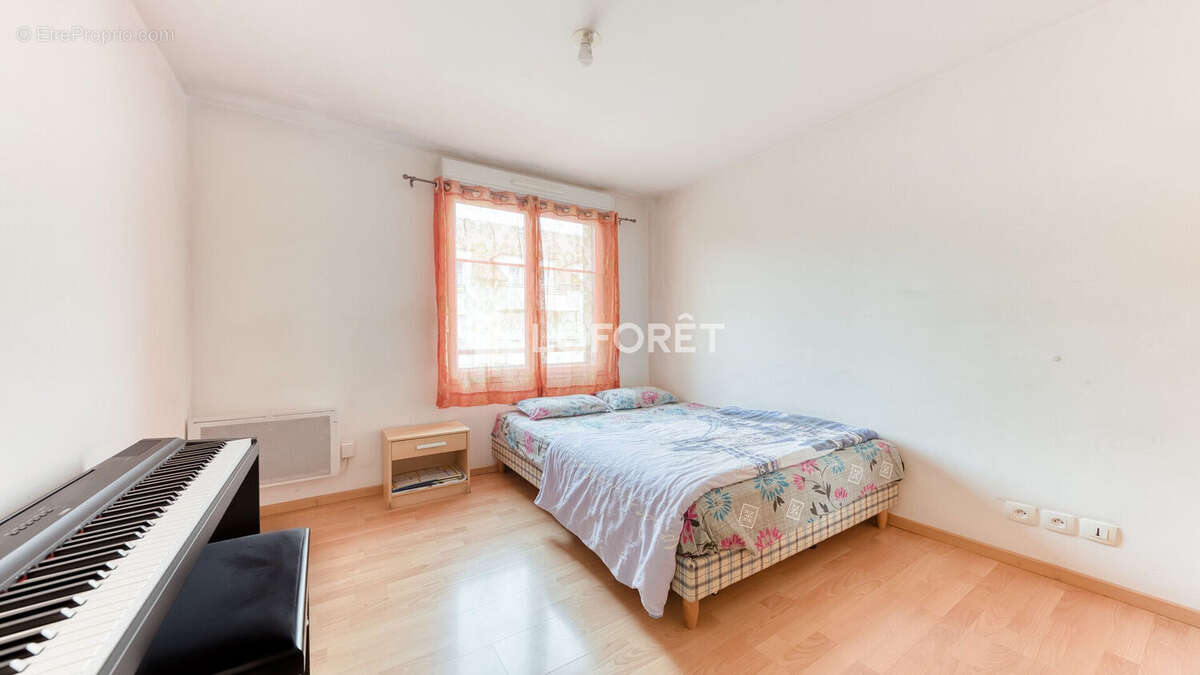 Appartement à PONTAULT-COMBAULT