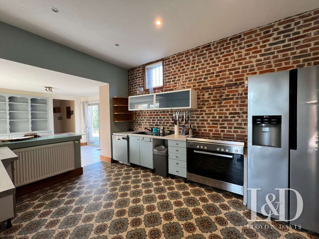 Maison à SAINT-QUENTIN