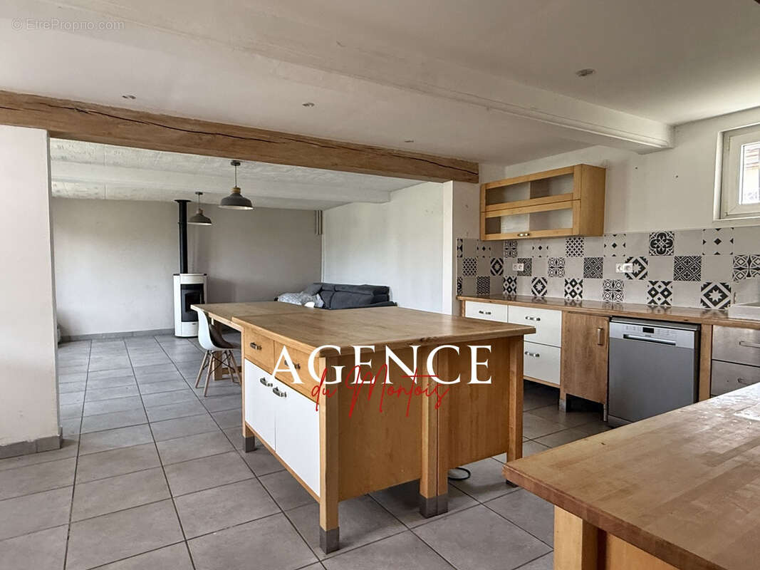 Maison à PERCENEIGE