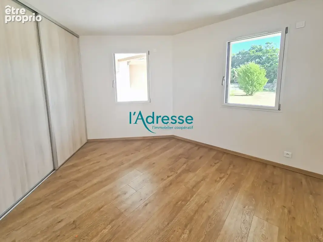 Maison 169 m2 habitables sur  terrain de 5900 m² - photo 7