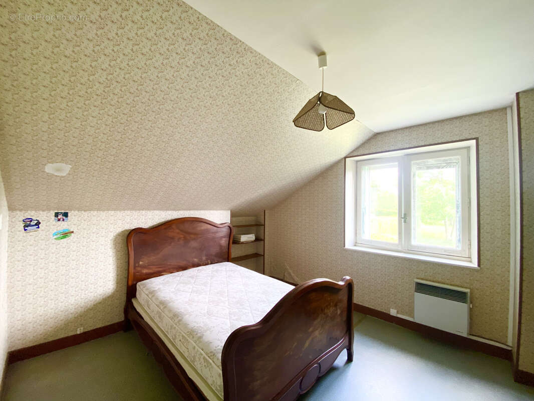 Maison à LOUAN-VILLEGRUIS-FONTAINE