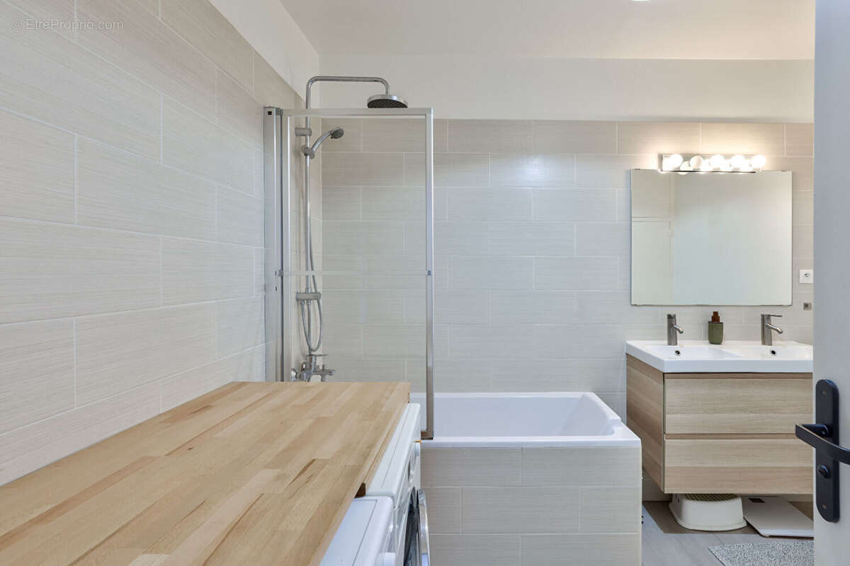 Appartement à NOGENT-SUR-MARNE
