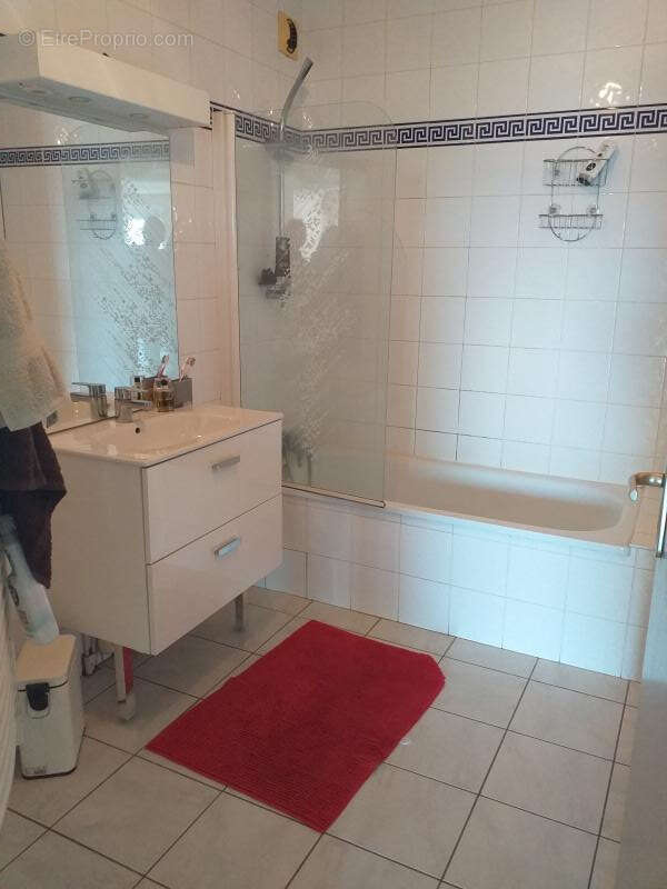 Appartement à TOURNON-SUR-RHONE