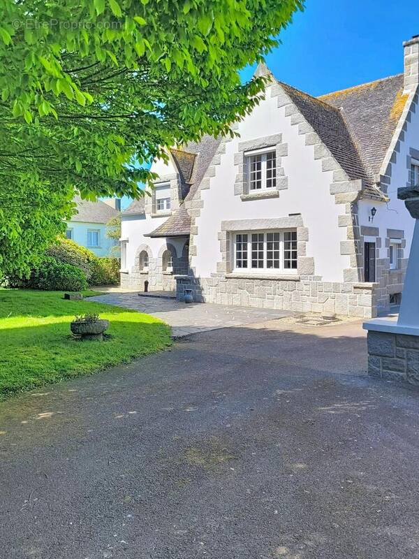 Photo 1 - Maison à PLOUZEVEDE